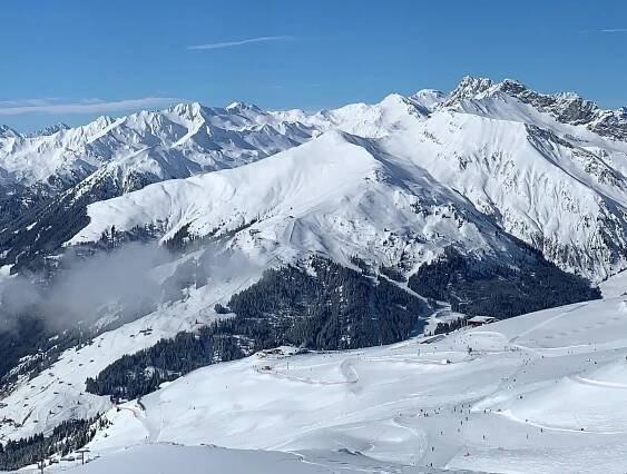 Hintertuxer Gletscher bis Finkenberger Almbahnen - Hütten & Restaurants