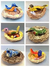 Clay Birds in a Nest School Art Projects, Clay Art For Kids, Clay Lesson, Clay Birds, Paperclay