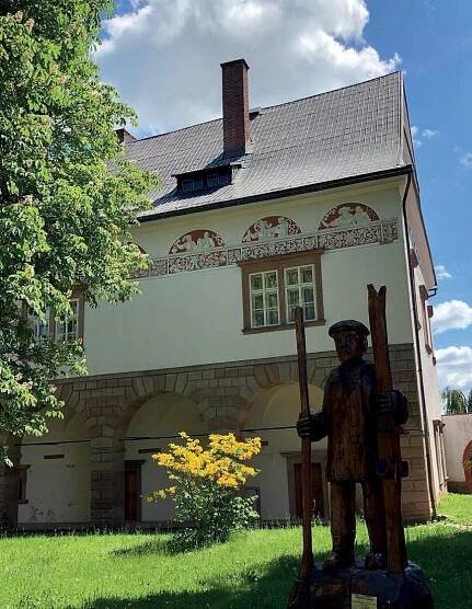 Horní Branná – renesanční zámek
