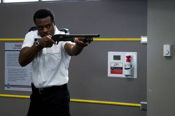 Rookie Blue - Rukojmí - Z filmu - Lyriq Bent