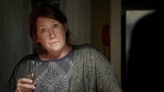 Dobré mravy - Don’t Thank God, Thank Me - Z filmu - Ann Dowd