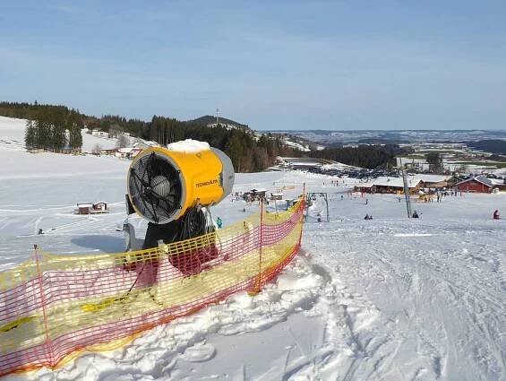 Ski resort Schwärzenlifts – Eschach