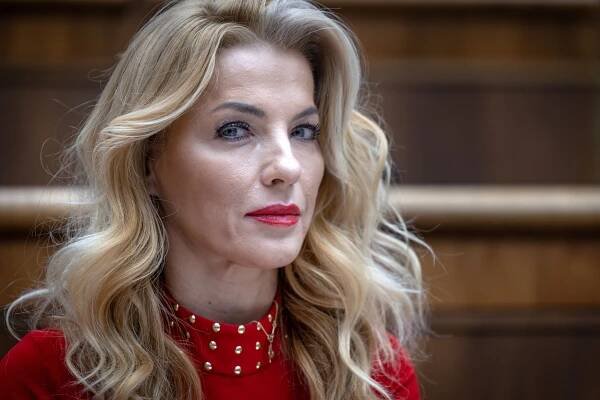 Jen málokdo dělá pro názornou výuku dějepisu tolik jako slovenská ministryně kultury