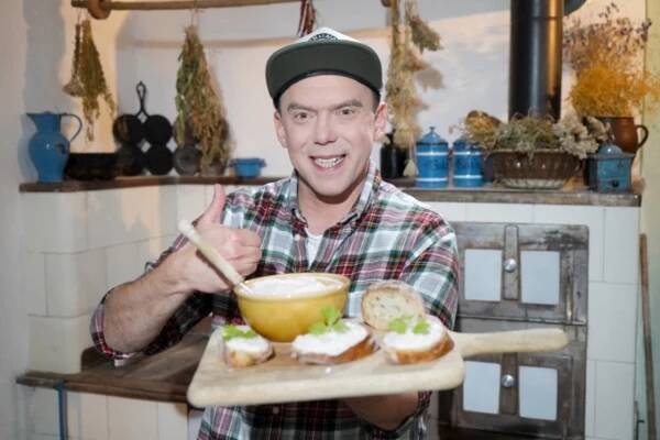 Vychytávky Ládi Hrušky - epizoda Polštáře ze starých svetrů, zubní pasta pro psy, léčivá červená řepa, Láďova šunková pěna online