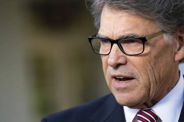 Exclusive: Lawsuit Raises Questions About Rick Perry’s Role in Ukraine’s Energy Sector