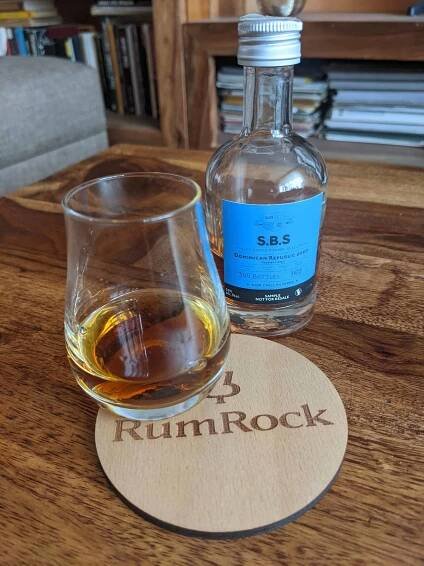 Recenze: S.B.S. Dominican Republic 2007 Madeira Finish (recenze)
