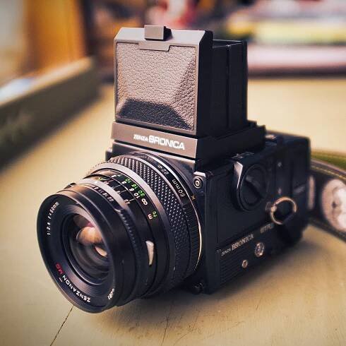 Bronica: How a Japanese Rice Farmer Tried To Give Hasselblad a Run for Its Money | PetaPixel