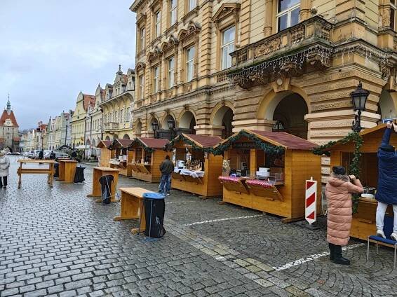 Vánoční trhy na náměstí, pondělí 16. prosince - Oficiální stránky města Domažlice