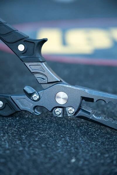 Fox Rage Kleště Belt Pliers 23 cm