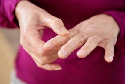 Bolest kloubů prstů: příčiny a léčba, co dělat, když bolí klouby prstů