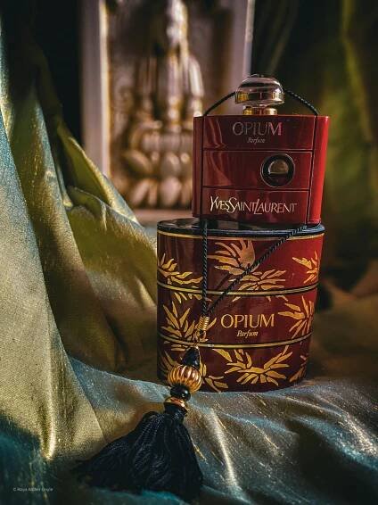 Opium Parfum Yves Saint Laurent pro ženy