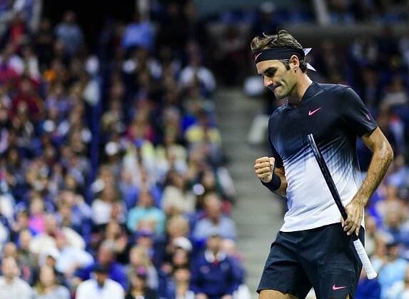 Federer aj Nadal postúpili do osemfinále US Open, Rybáriková s Čepelovou končia