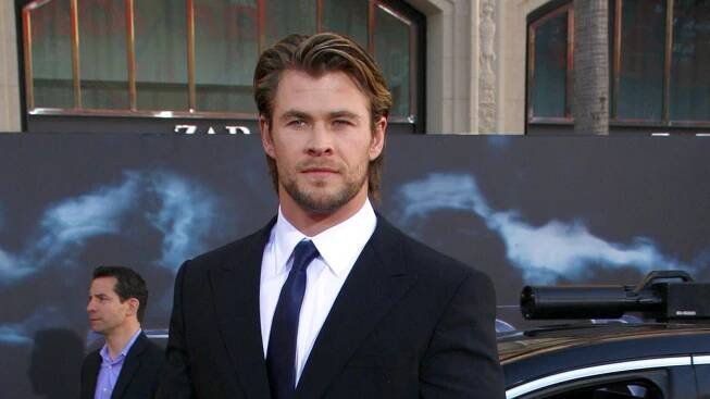 Akční hrdina Chris Hemsworth: Konečně po něm šlapou!