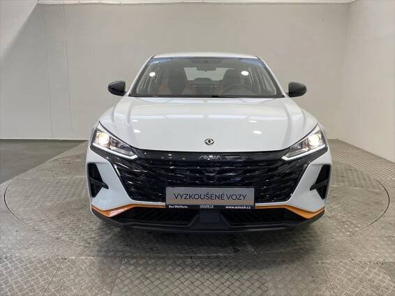Dongfeng SHINE 1,5 i 89kW