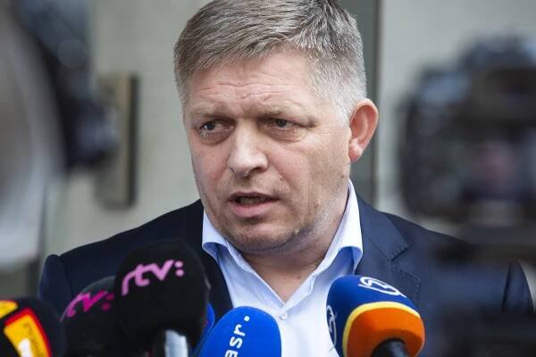 Fico sa našiel, tvrdí, že bol v Bosne, jazdil po Slovensku a nikam neodchádza (+video)