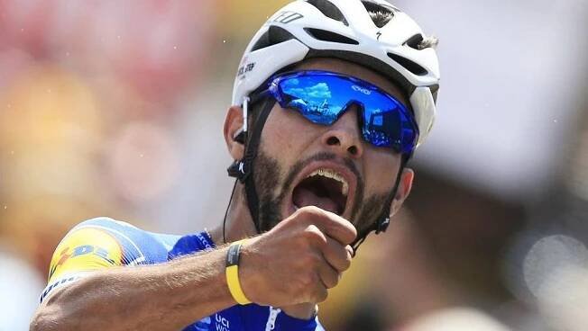 Divoký závěr první etapy Tour! Froome spadl, debutant přespurtoval Sagana - Sport.cz