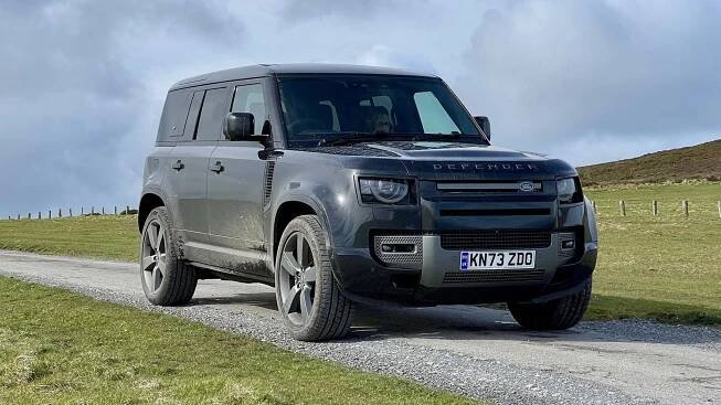 To Land’s End in a Land Rover Defender V8