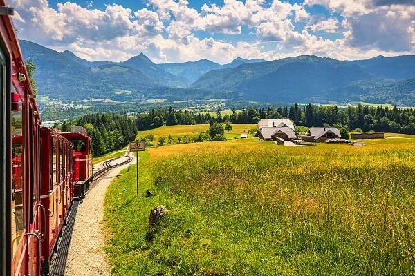 Schafbergbahn COG Railway • Cestovatelský portál Travellect