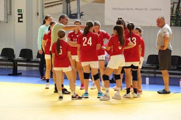 Házená, Sportovní hala Žeravice