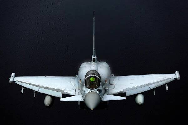 File:RAF Typhoon inflight.jpg - Wikimedia Commons