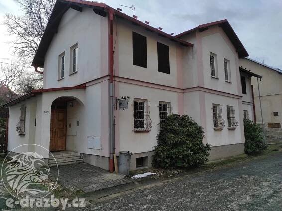 Dům pro výrobu a skladování se zahradou, Husova č. p. 429, Nejdek | Reality.iDNES.cz 