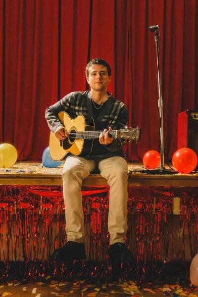 Alec Benjamin Talks Touring, Fan Connections and Fearing COVID Would End His Career: 'I Feel Lucky'