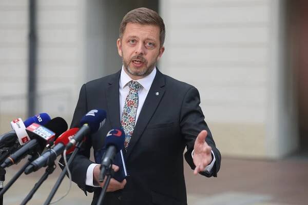 Vít Rakušan na schůzce s prezidentem Petrem Pavlem na Hradě. (30. září 2024)