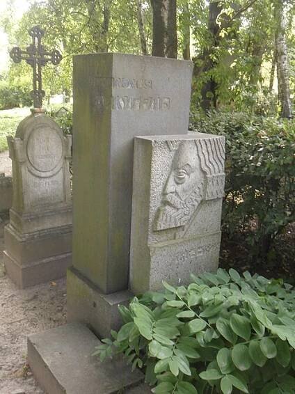 Alexander Kugel - Wikipedia