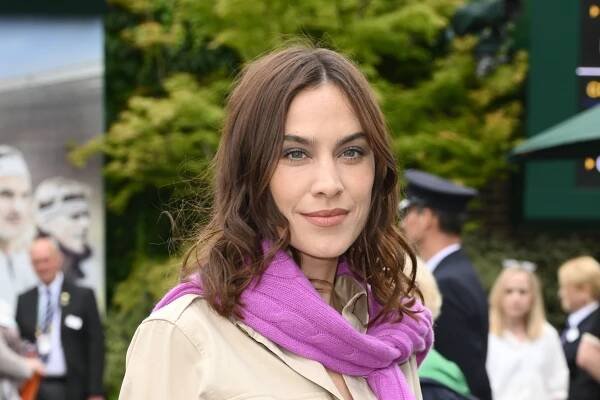 Alexa Chung Gives The Naked Dress An Artful Upgrade