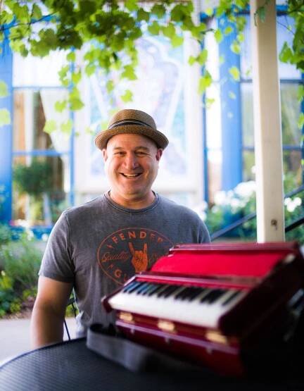 Sacred Chant Mentorship with Mike Cohen | Kirtan Leader Institute 