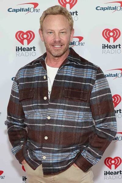 Ian Ziering Supports Shannen Doherty amid News Her Cancer has Spread: âItâs Not Overâ