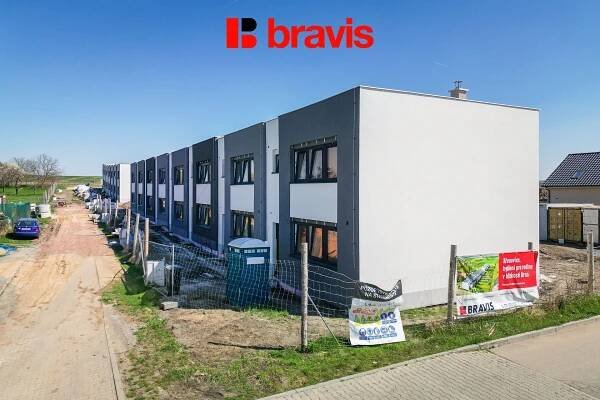Prodej rodinného domu 5+kk (č.4) 110 m2, zahrada, parkovací stání, Křenovice u Slavkova., obrázek č. 2