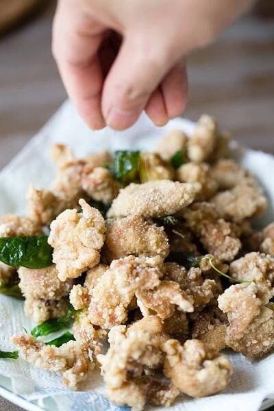 Taiwanese Salt and pepper chicken-Basil peppercorn chicken
