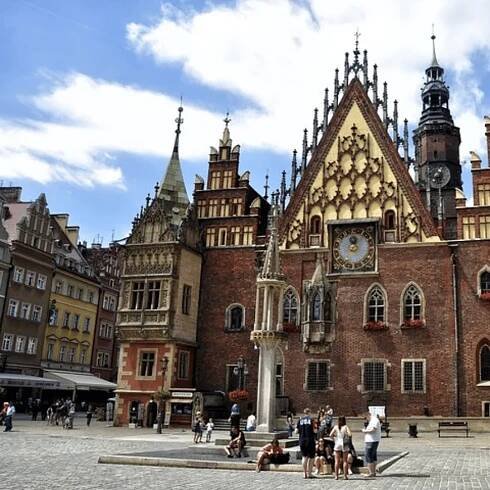 Vratislav: Vánoční trhy a prohlídka města pěšky | GetYourGuide