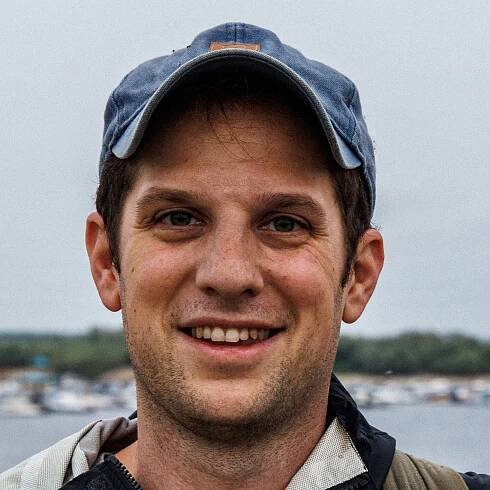 Russia Detains Wall Street Journal Reporter, Accusing Him of Espionage
