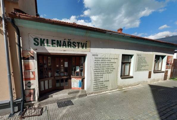 Oficiální stránky Městská knihovny a informačního centra Hradec nad Moravicí - Senioři