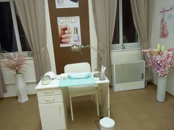 Salon Malé divy foto 4