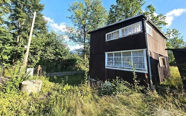 Chaty, Čeladná, 739 12, 415 m²