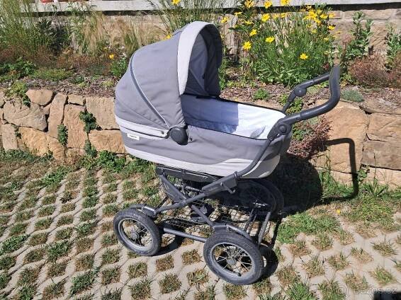 Inglesina hluboký kočár a Cybex autosedačka