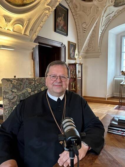 Abt Thomas spricht auf „Orden on Air“ über Weihnachten