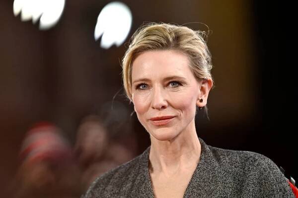 Cate Blanchett Says She's 'Serious About Giving Up Acting'