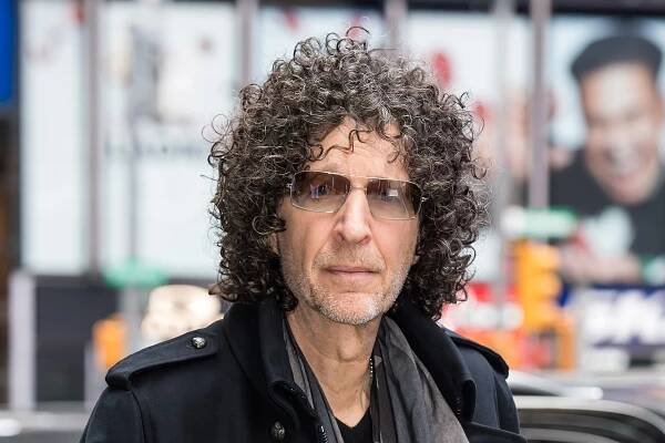SiriusXM in talks to renew Howard Stern contract amid pandemic