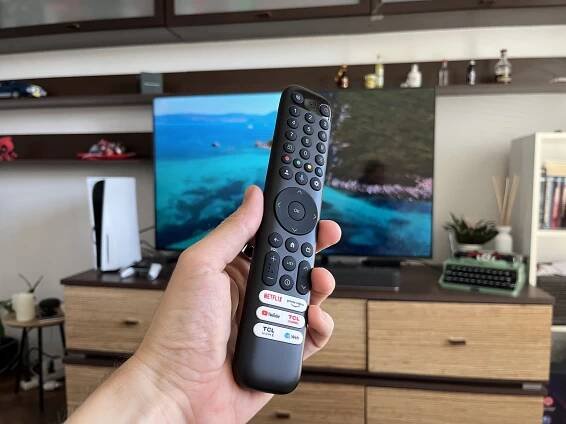 TCL 745
