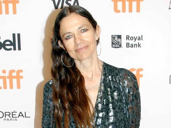Justine Bateman attends the "Violet" Photo Call during the 2021 Toronto International Film Festival
