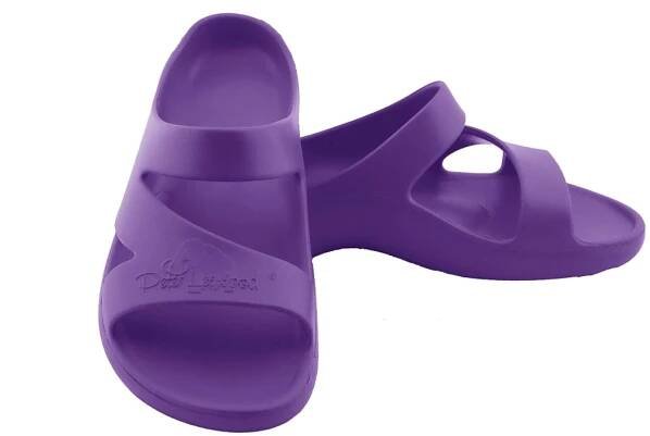 Peter Legwood Dolphin Lilla 40 od 1 495 Kč