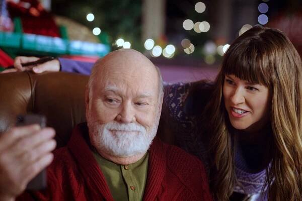 Brian Doyle-Murray, Kim Shaw - A Cozy Christmas Inn - Z filmu