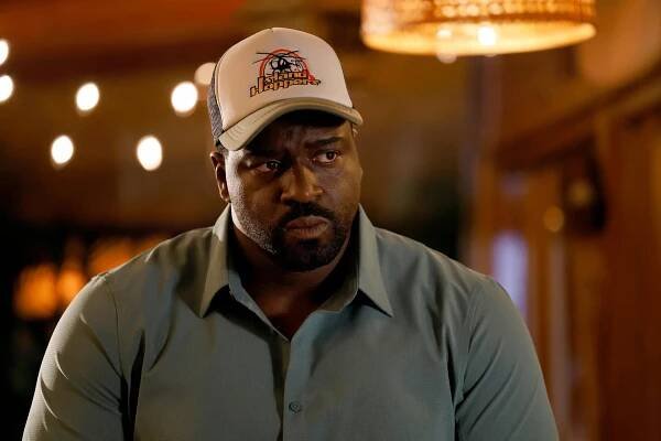 Magnum P.I. - Extracurricular Activities (S05E18) (2023)