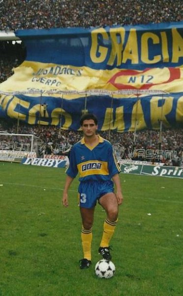 Carlos Moya (footballer) - Wikipedia