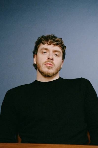 Updated Press Photo // Credit: Louisa Meng