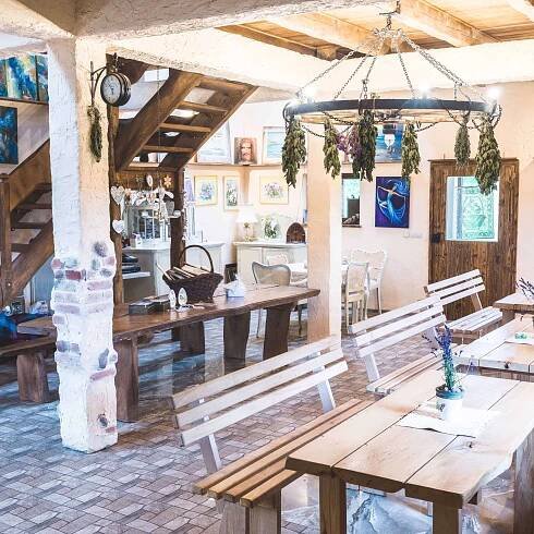 Stara Baśń. A fairy tale settlement - Pomorskie Prestige